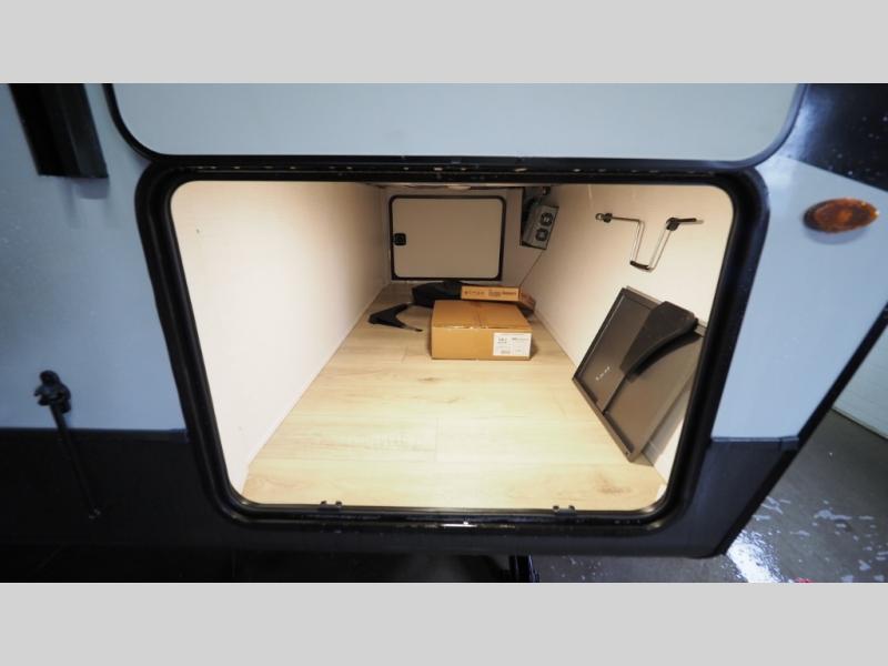 2025 Forest River Rockwood Ultra Lite 2618RD, $ 59,745