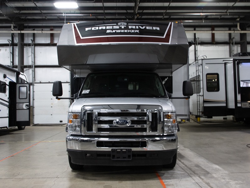 2025 Forest River Sunseeker Classic 3050S, $ 166,379