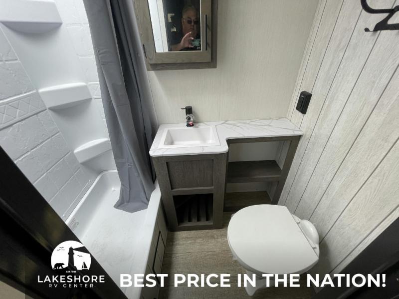 2025 Forest River Cherokee Alpha Wolf 280QBS, $ 55,024