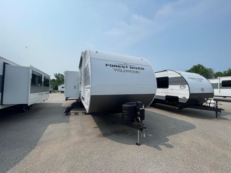 2025 Forest River Wildwood 27RE, $ 49,718