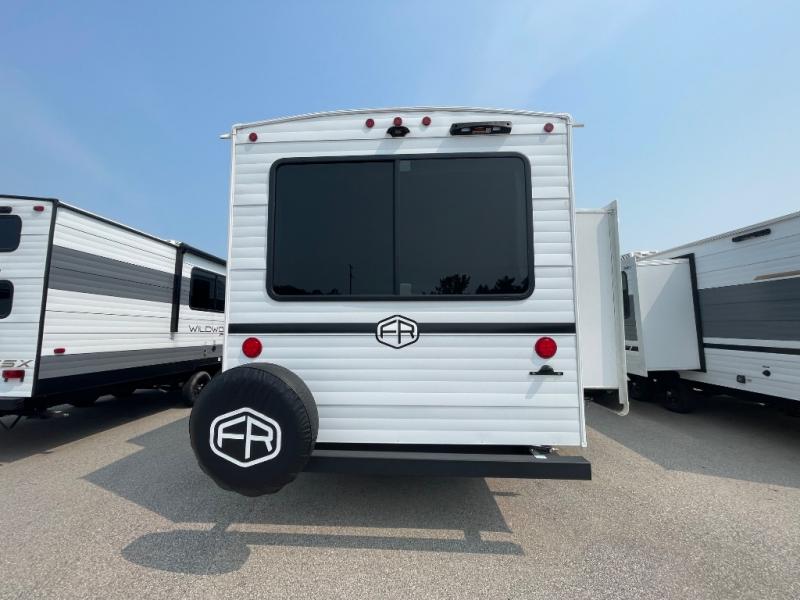 2025 Forest River Wildwood 27RE, $ 49,718