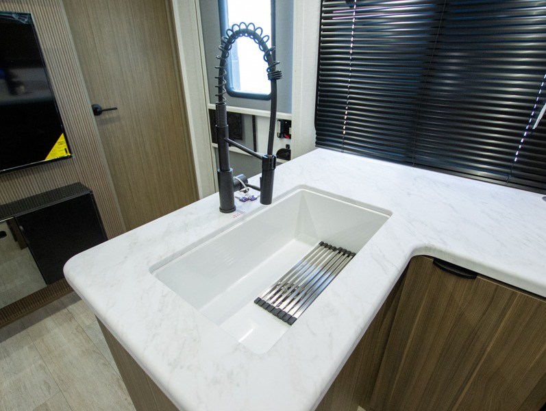 2025 Forest River Salem 33TS, $ 63,165