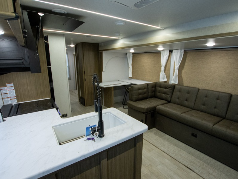 2025 Forest River Salem 33TS, $ 63,165