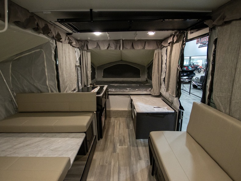 2025 Forest River Rockwood Freedom 2318FT, $ 22,950