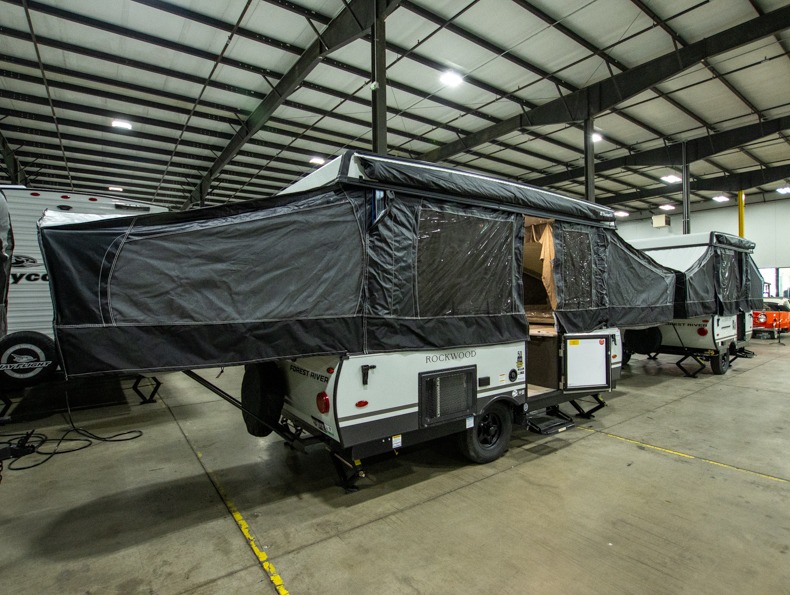 2025 Forest River Rockwood Freedom 2318FT, $ 22,950