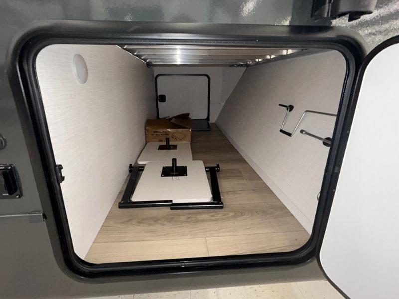 2025 Forest River Rockwood Mini Lite 2518S, $ 46,990