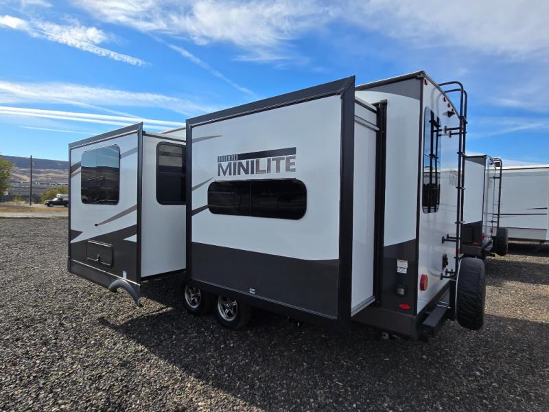 2025 Forest River Rockwood Mini Lite 2519S, $ 46,990