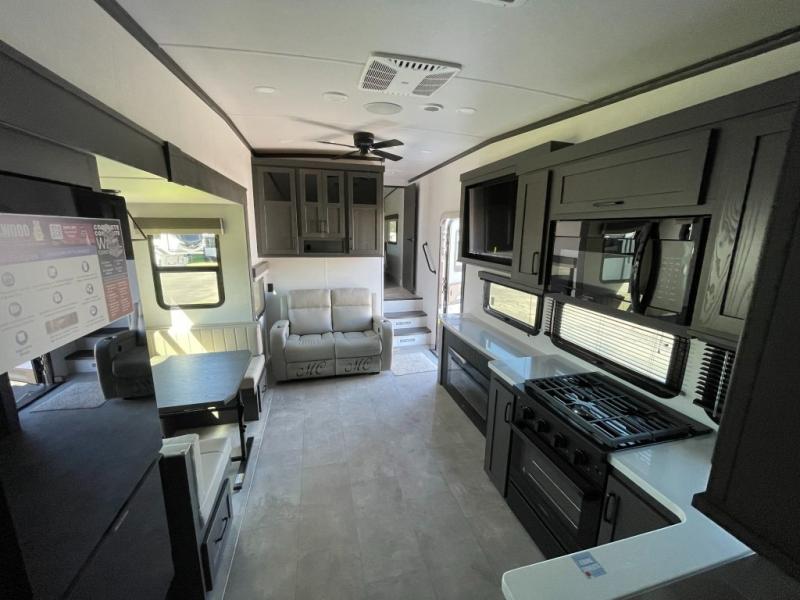 2025 Forest River Rockwood Signature Fifth Wheel R, $ 74,990
