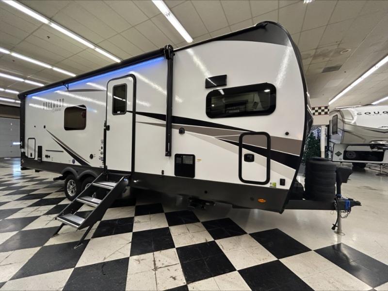 2025 Forest River Rockwood Signature Travel Traile, $ 59,990