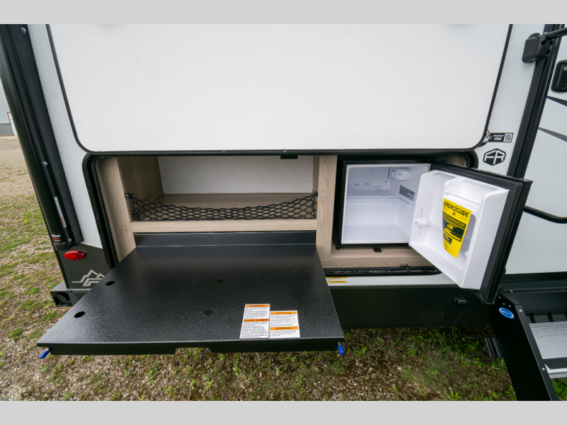 2025 Forest River Flagstaff Super Lite 27DBH, $ 58,542