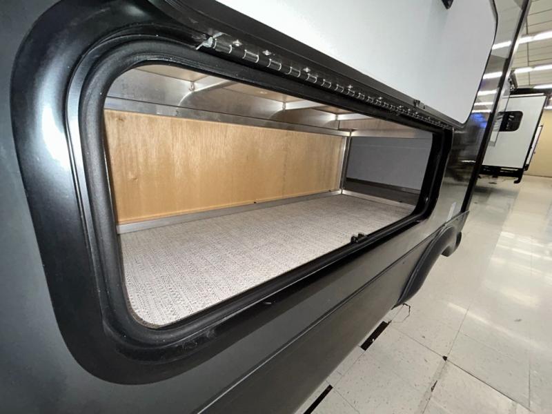 2025 Forest River Rockwood Mini Lite 2519S, $ 46,990