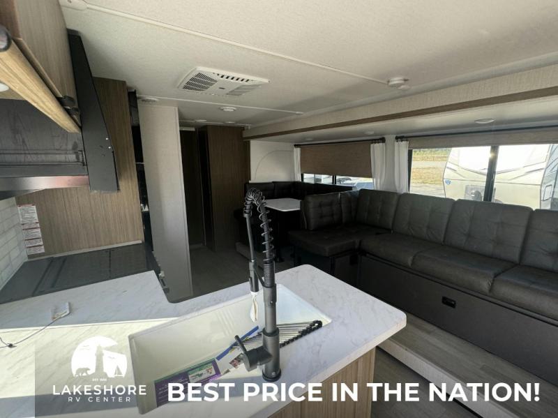 2025 Forest River Wildwood X-Lite 28VBXL, $ 42,384