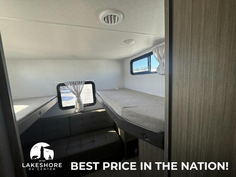 2025 Forest River Wildwood X-Lite 28VBXL, $ 42,384