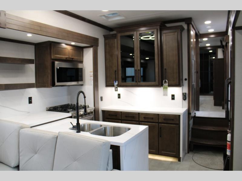 2025 Forest River Riverstone 44DBL, $ 212,968