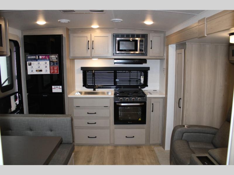 2025 Forest River Rockwood Mini Lite 2515S, $ 51,256
