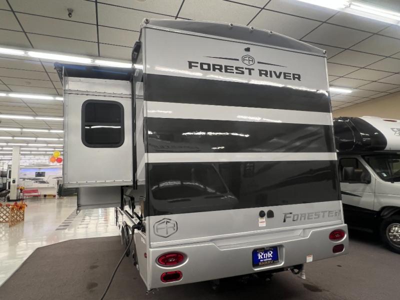 2025 Forest River Forester Mercedes-Benz Series (M, $ 139,990