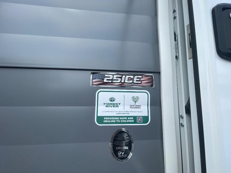 2025 Forest River Wildwood X-Lite 25ICE, $ 47,828