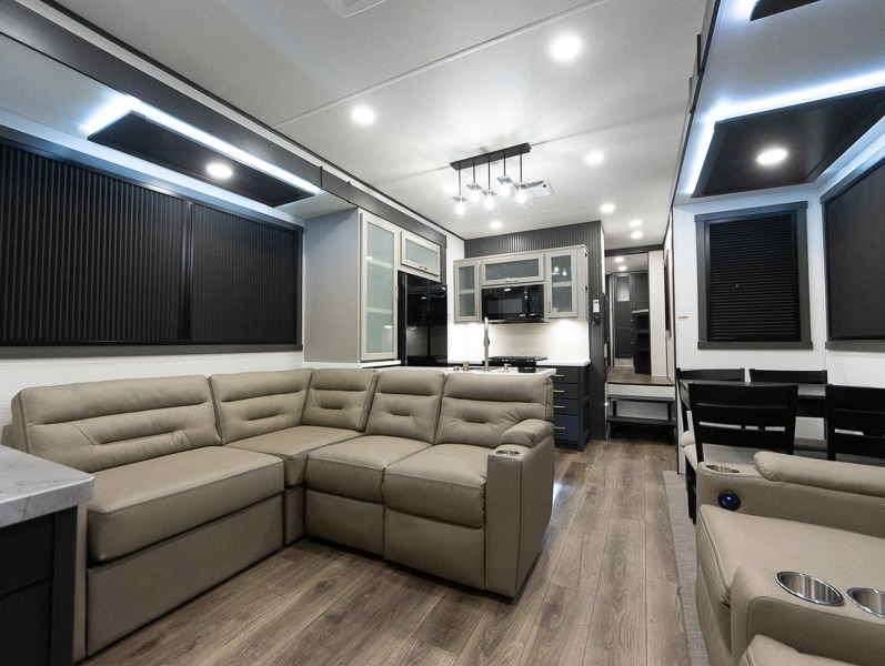 2025 Forest River XLR Nitro 41G14, $ 142,376