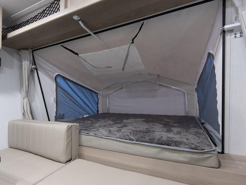 2025 Forest River Rockwood Roo 17E, $ 38,082