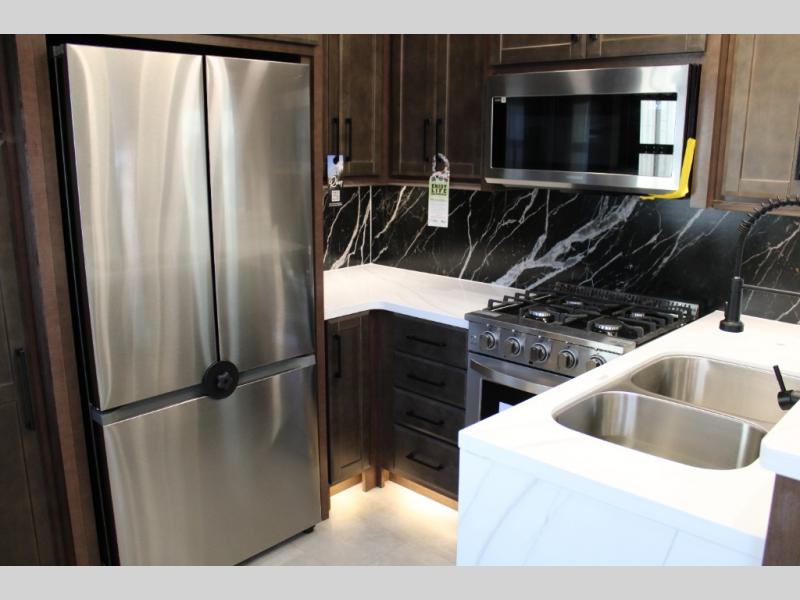 2025 Forest River Riverstone 39RKFB, $ 196,481