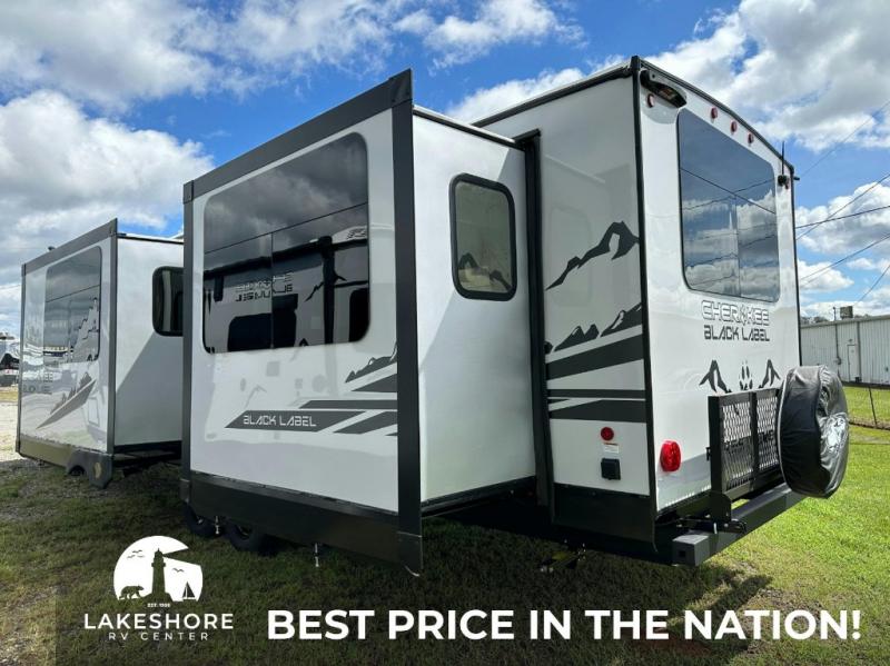 2025 Forest River Cherokee Black Label 306MMBL, $ 69,966