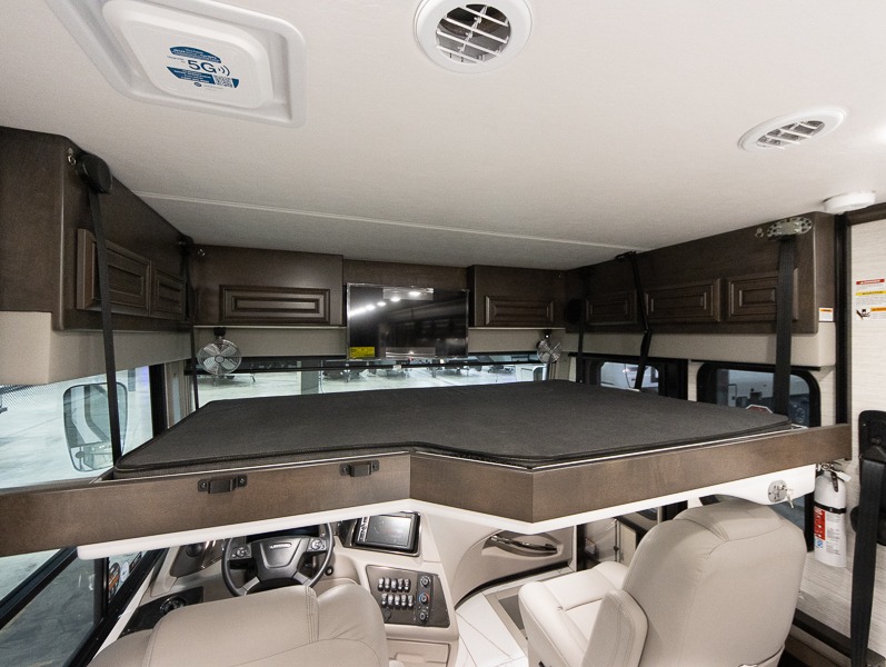 2025 Forest River Berkshire XL 40H, $ 520,833