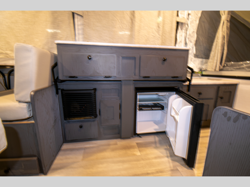 2025 Forest River Flagstaff MAC 228MT, $ 22,585