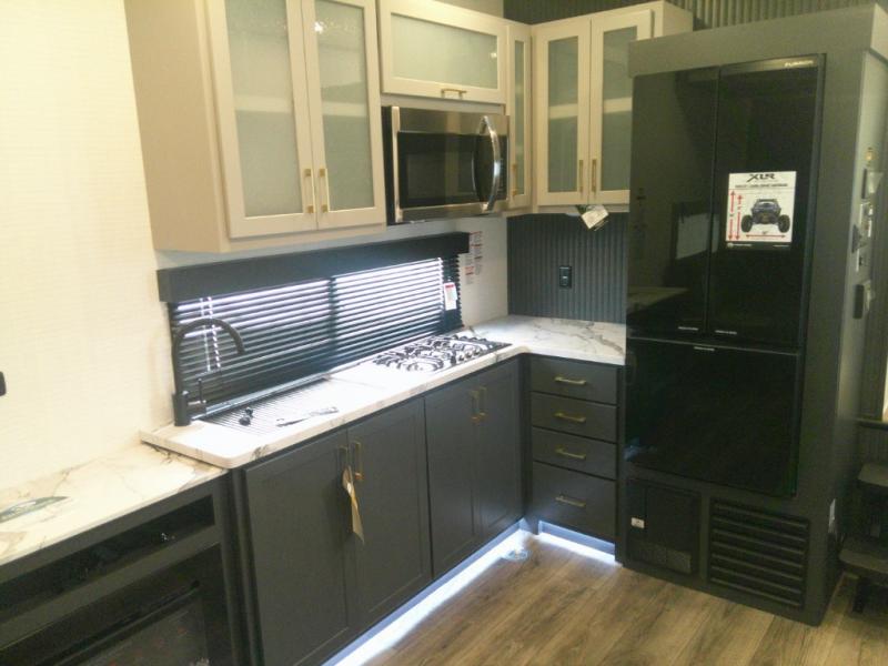 2025 Forest River XLR Boost 286B, $ 66,246