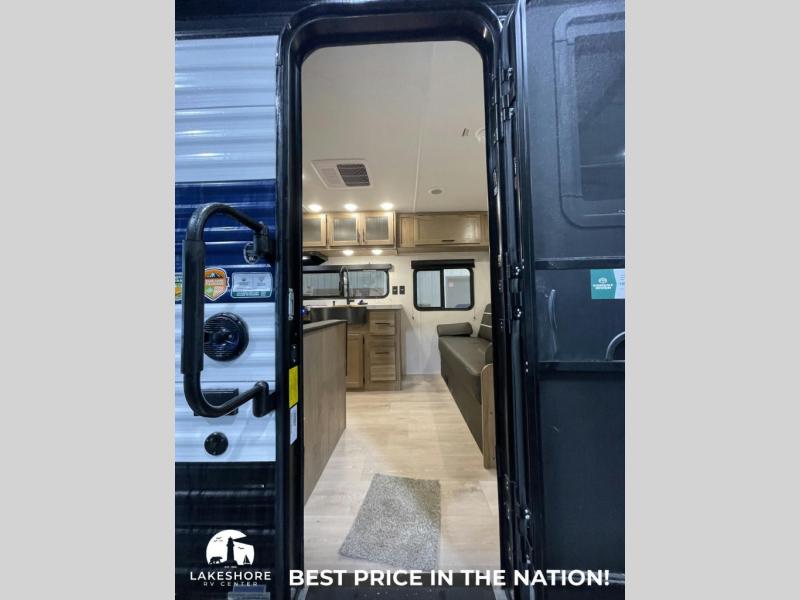 2025 Forest River Cherokee Grey Wolf 26DJSE, $ 40,999