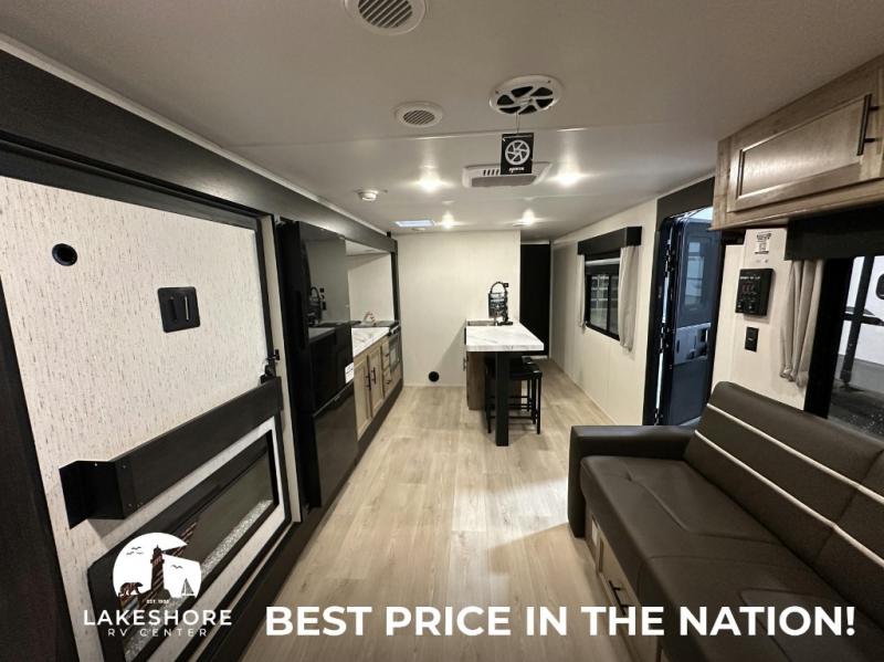 2025 Forest River Cherokee Grey Wolf 27LH, $ 48,849