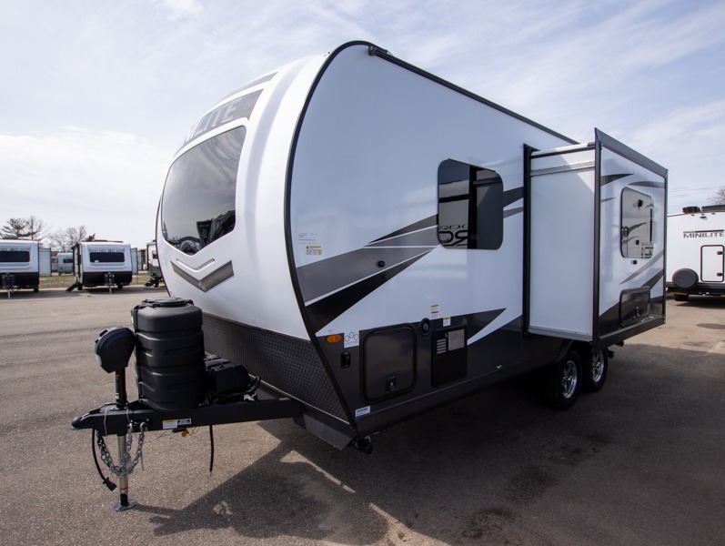 2025 Forest River Rockwood Mini Lite 2109S, $ 42,326