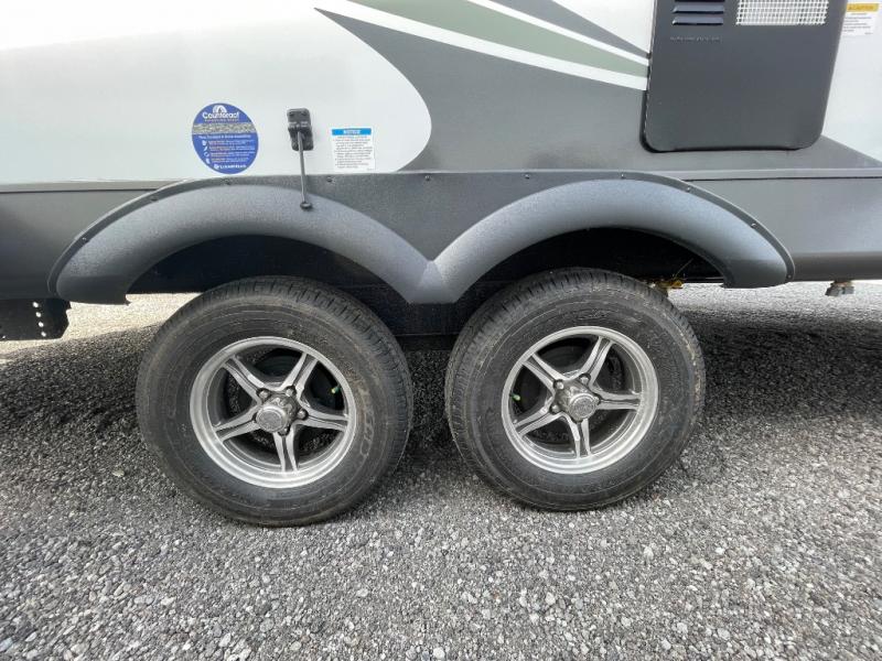 2025 Forest River Flagstaff Super Lite 26SFK, $ 58,835