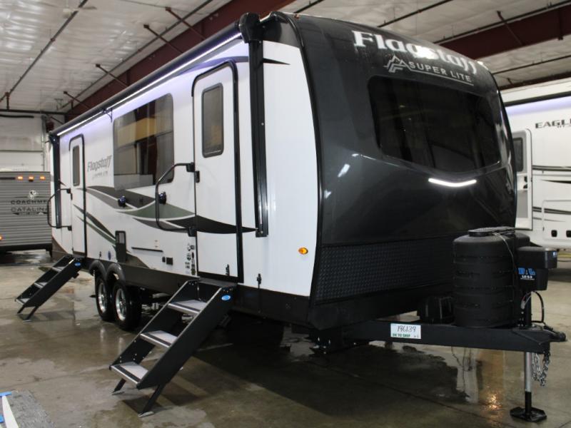 2025 Forest River Flagstaff Super Lite 26SFK, $ 60,234
