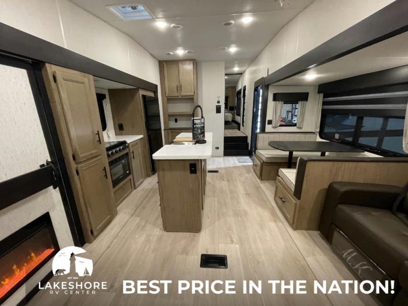 2025 Forest River Cherokee Black Label FW 295SBBL, $ 66,939