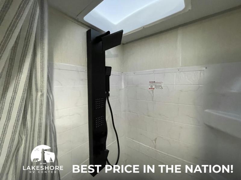 2025 Forest River Cherokee Black Label FW 295SBBL, $ 66,939