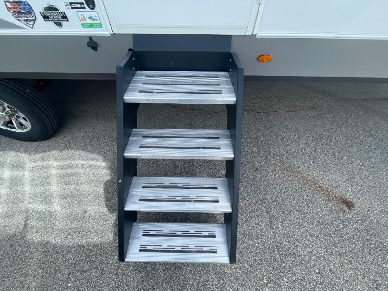 2025 Forest River Wildcat 41DREAM, $ 90,488