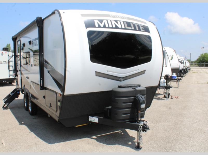 2025 Forest River Rockwood Mini Lite 2109S, $ 42,442