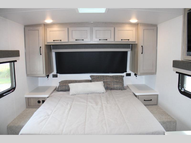 2025 Forest River Rockwood Mini Lite 2109S, $ 42,442