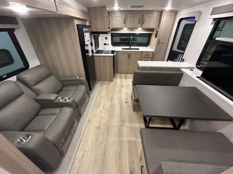 2025 Forest River Rockwood Ultra Lite 2619FK, $ 53,990