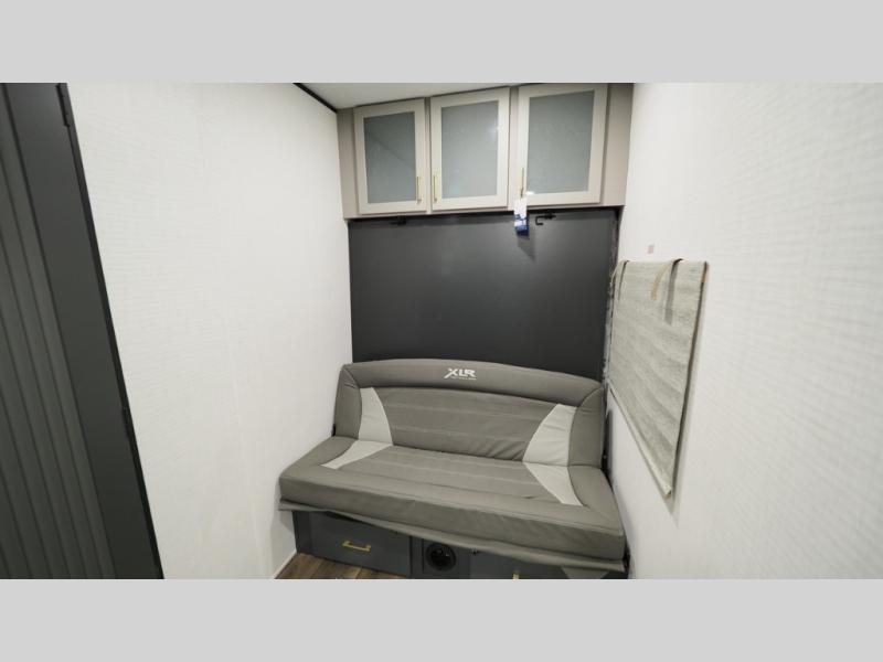 2025 Forest River XLR Boost 2017B, $ 48,674