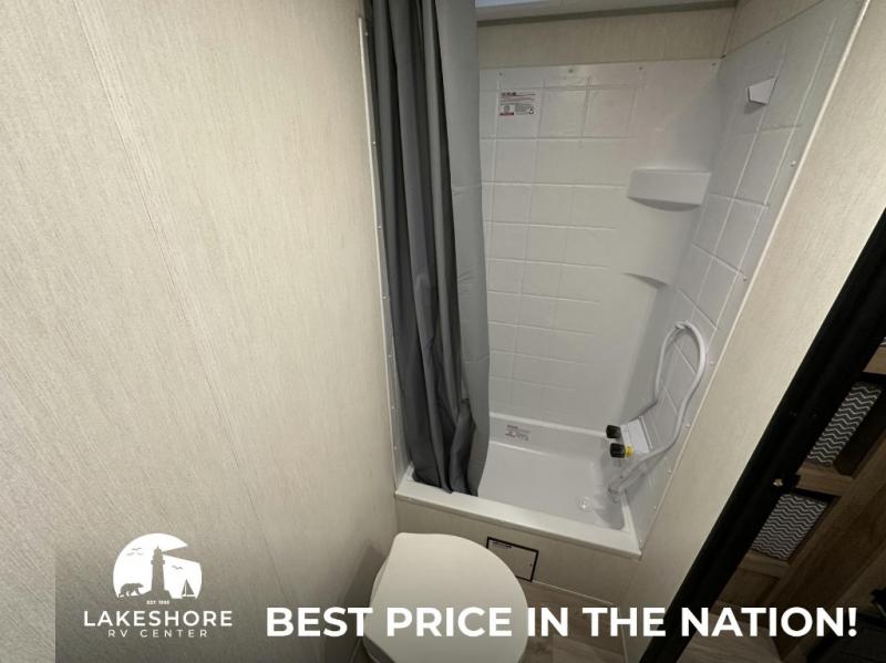 2025 Forest River Cherokee Wolf Pup 17EV, $ 25,886,050