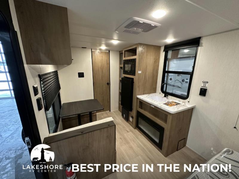 2025 Forest River Cherokee Wolf Pup 17EV, $ 25,886,050