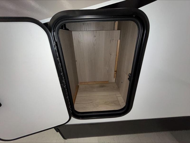 2025 Forest River Rockwood Ultra Lite 2619FK, $ 53,990