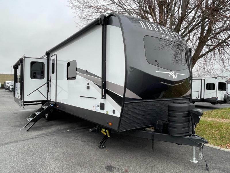 2025 Forest River Rockwood Signature Travel Traile, $ 67,990
