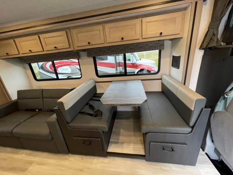 2025 Forest River Forester LE Ford Chasis 2551DSLE, $ 109,990