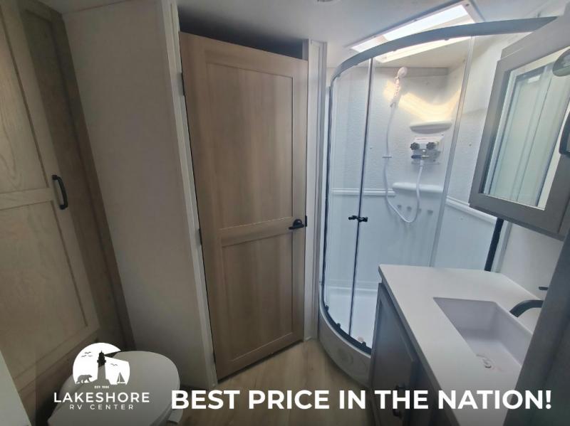 2025 Forest River Flagstaff Micro Lite 25FKBS, $ 52,819