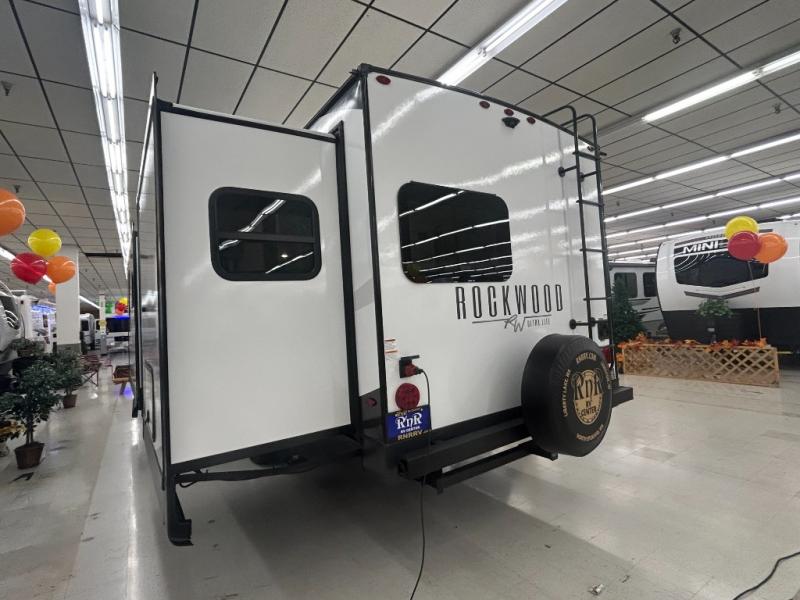 2025 Forest River Rockwood Ultra Lite 2608BS, $ 53,990