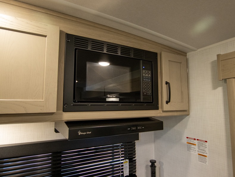 2025 Forest River Rockwood Mini Lite 2515S, $ 50,823