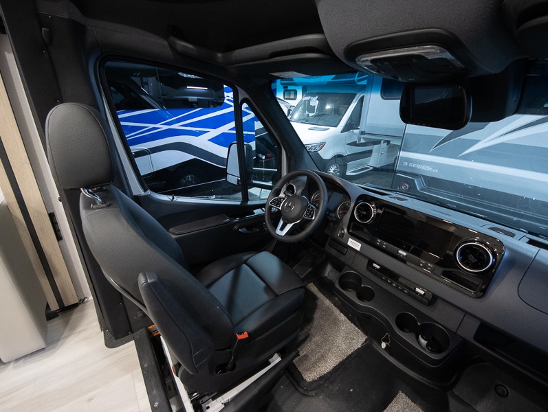 2025 Forest River Sunseeker MBS 2400, $ 0