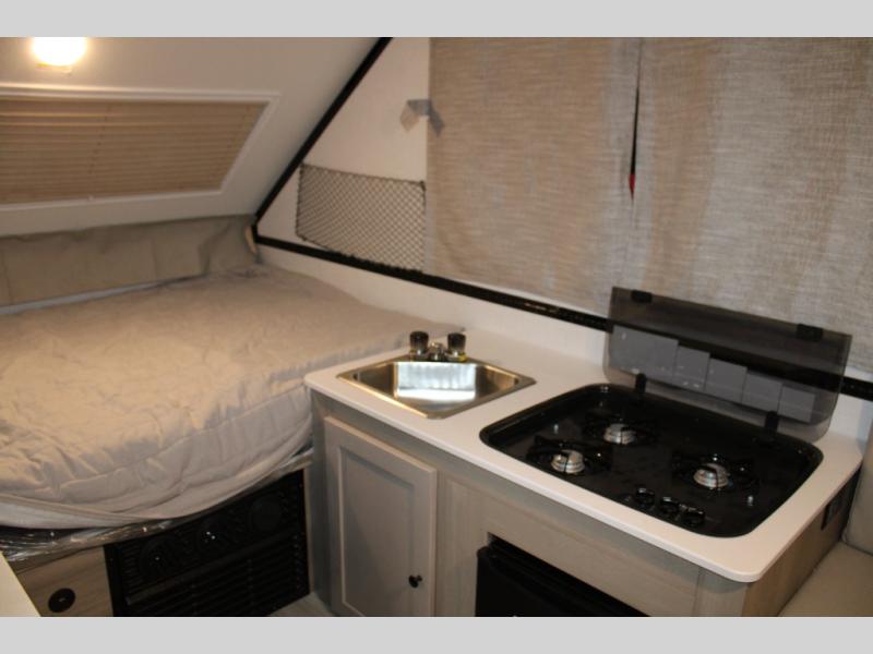 2025 Forest River Flagstaff Hard Side T12RBST, $ 0